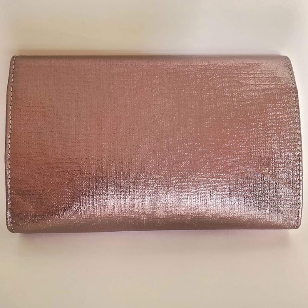 Neiman Marcus  Clutch Wallet 🔥 - Picture 4 of 5